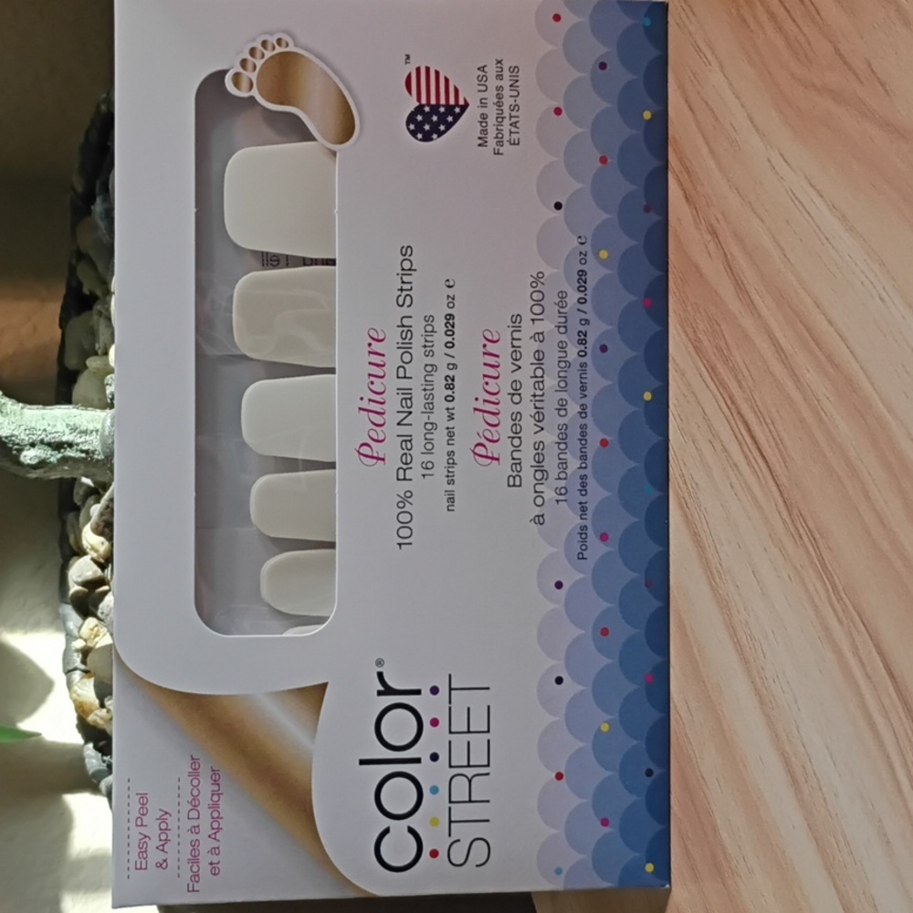 *Retired* Color Street Pedicure Nail Polish Strips in Cream "Swiss And Tell"